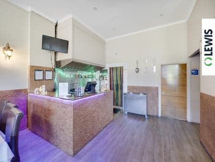 94 Wheatsheaf Road, Glenroy - Thumbnail 3