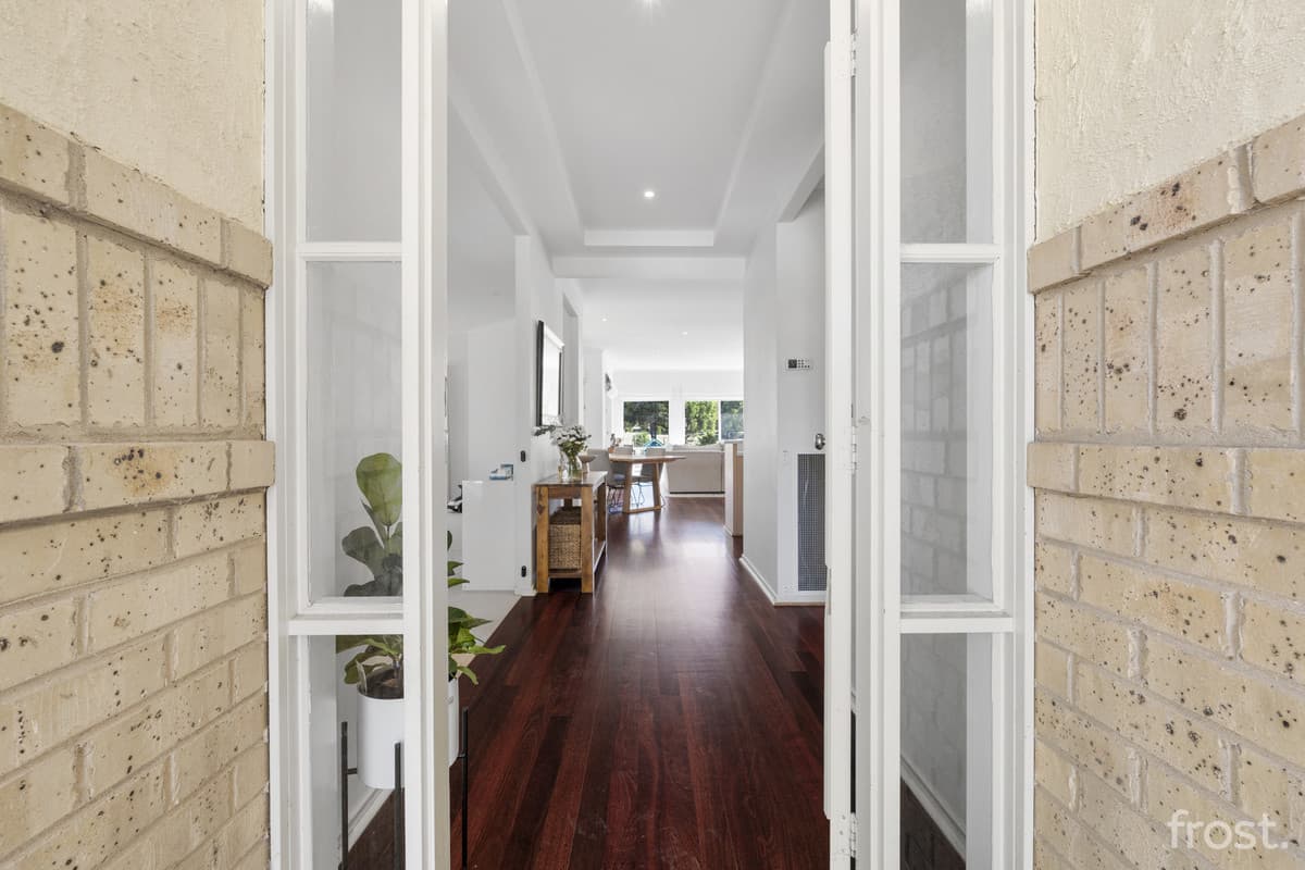64 Valley Drive, Hidden Valley, VIC, Hidden Valley - Thumbnail 3