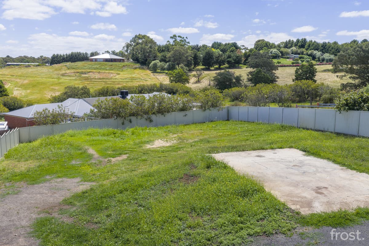 102b Roulston Way, Wallan, VIC, Wallan - Thumbnail 3