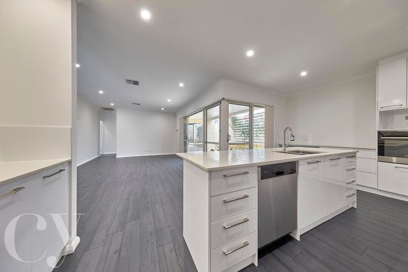 23 Hood Street, Hamilton Hill - Thumbnail 6