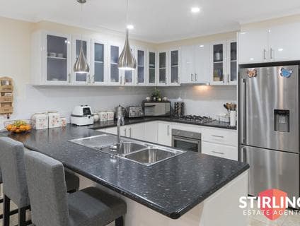 368 James Cook Drive, Endeavour Hills - Thumbnail 5