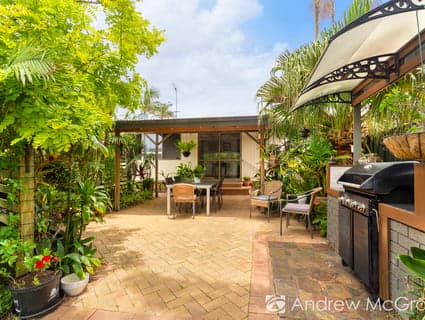 11 Kalinda Street, Blacksmiths - Thumbnail 4