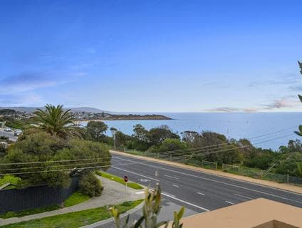 404, Mornington - Thumbnail 2