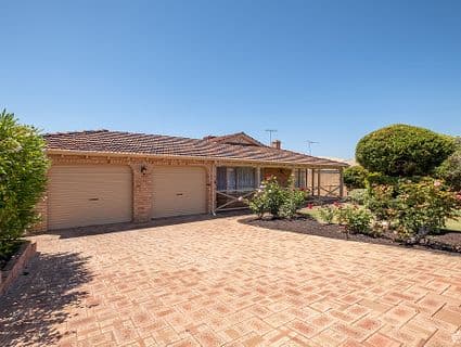404, Hillarys - Image 1