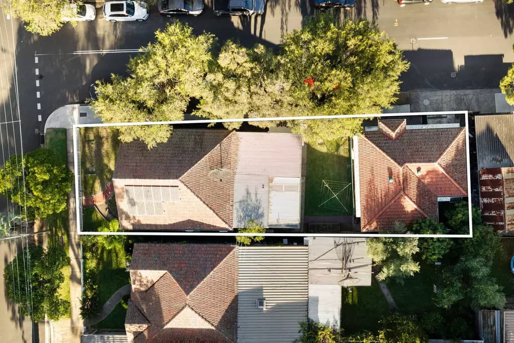 66 Heighway Avenue, Croydon - Image 1