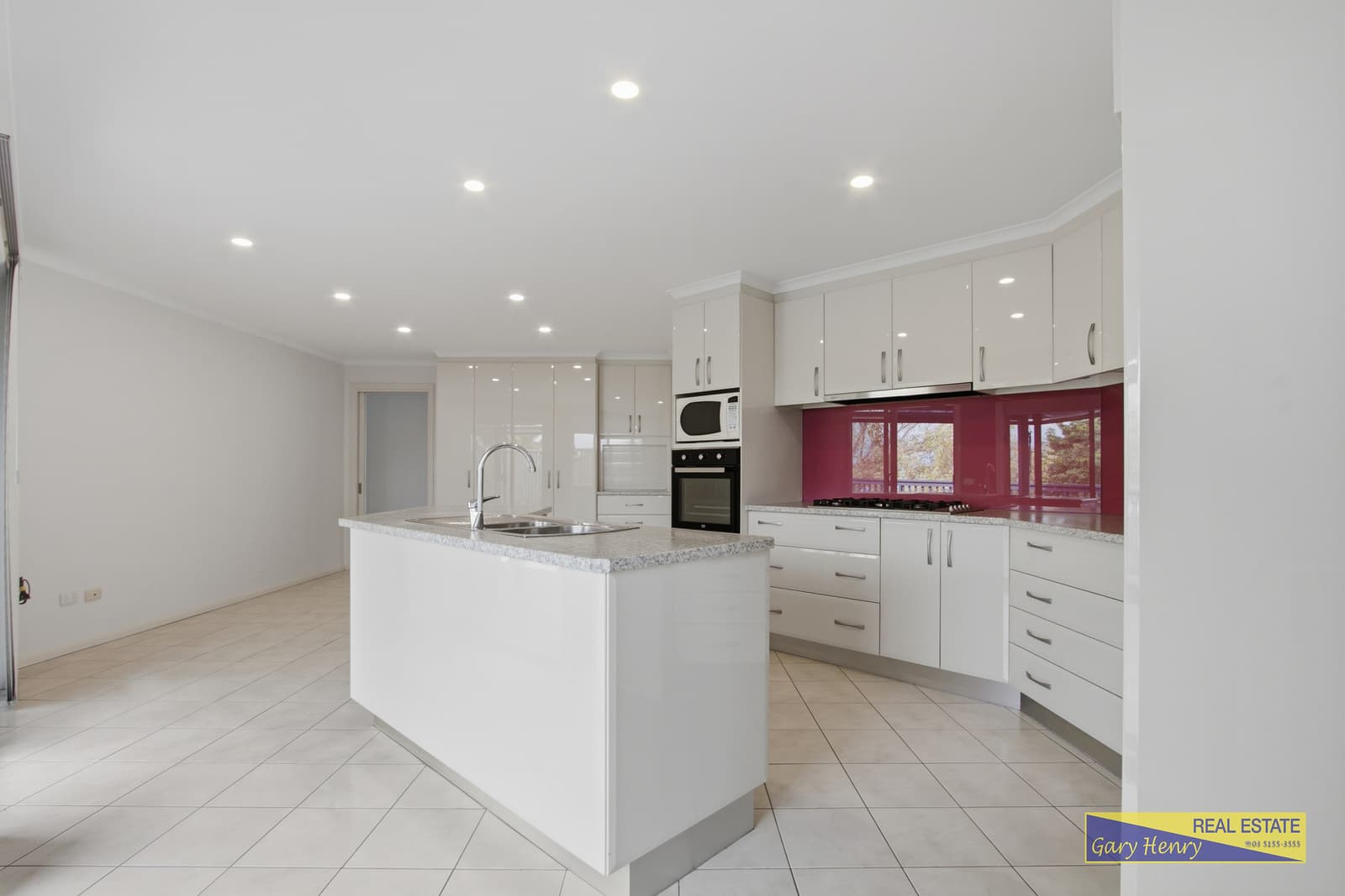 35 Bronsdon Street Lakes Entrance, Lakes Entrance - Image 1