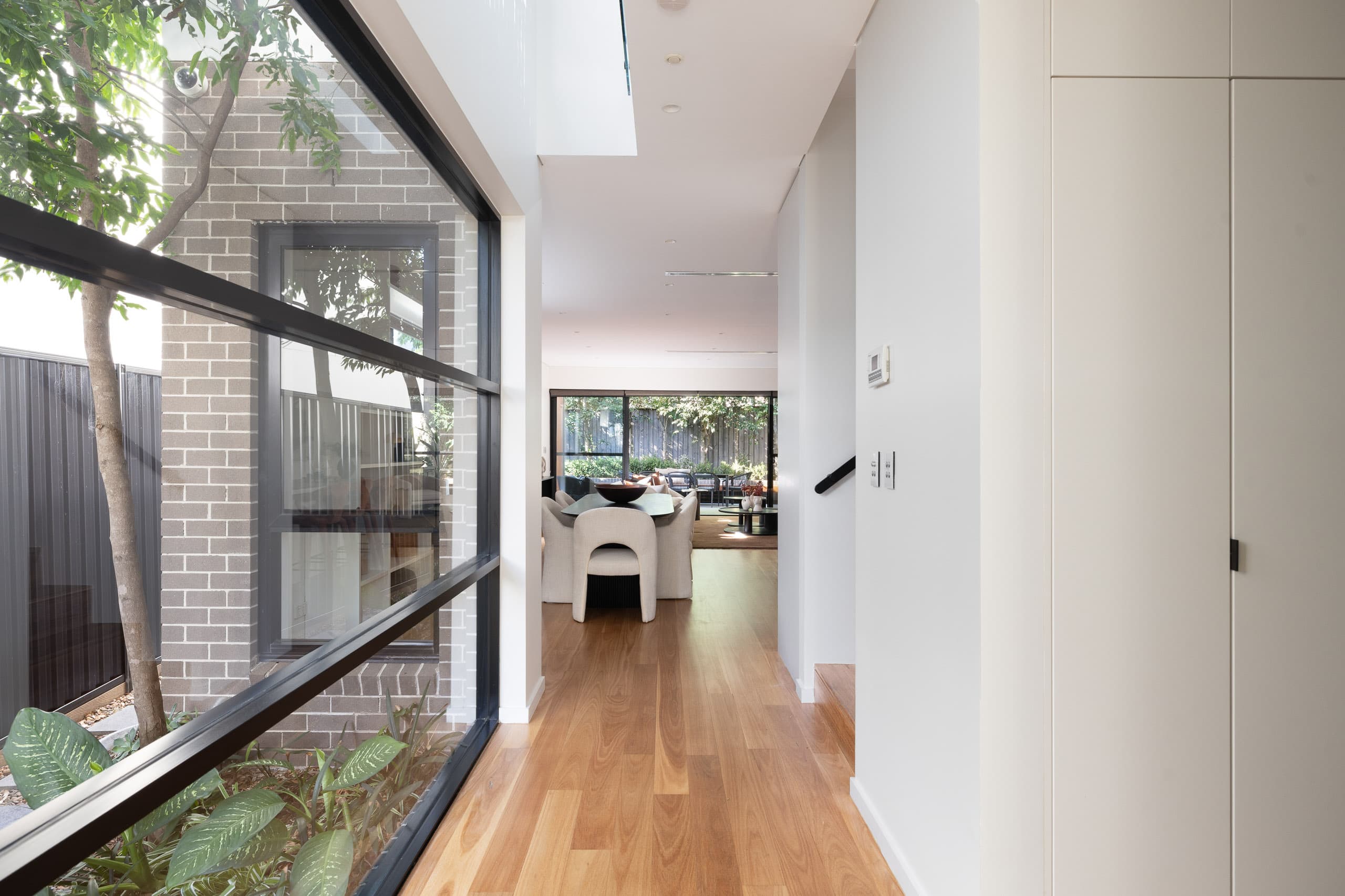 2a Coneill Place, Forest Lodge - Thumbnail 2