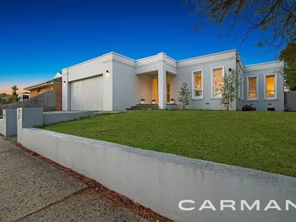 15 Longwood Drive, Mornington - Image 1