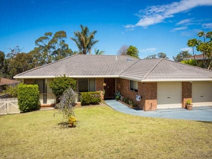 50 Golf Circuit, Tura Beach - Image 1