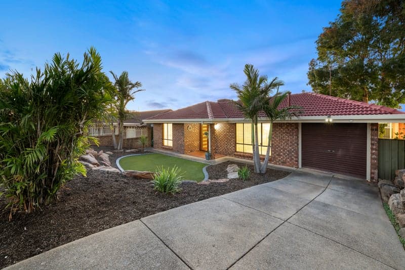 20 Lomalinda Drive, Craigmore - Thumbnail 2