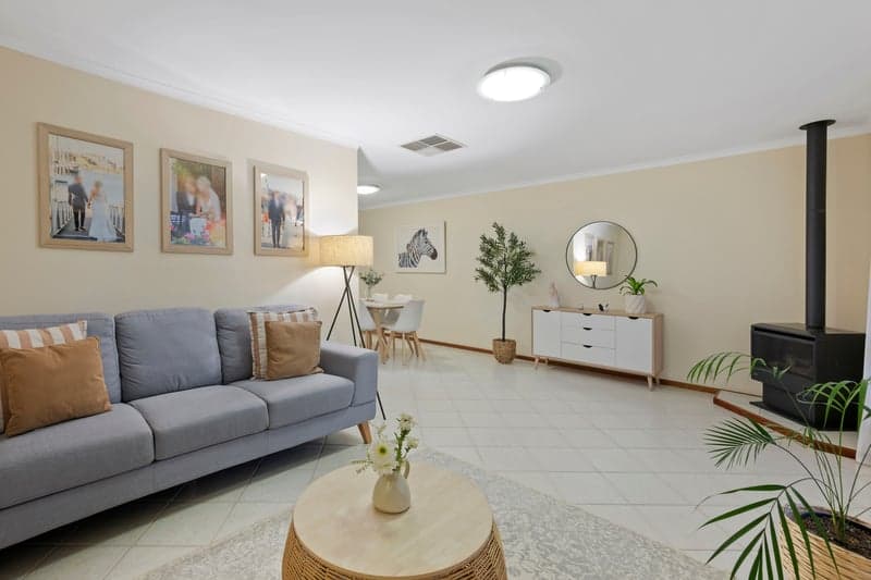 20 Lomalinda Drive, Craigmore - Thumbnail 4