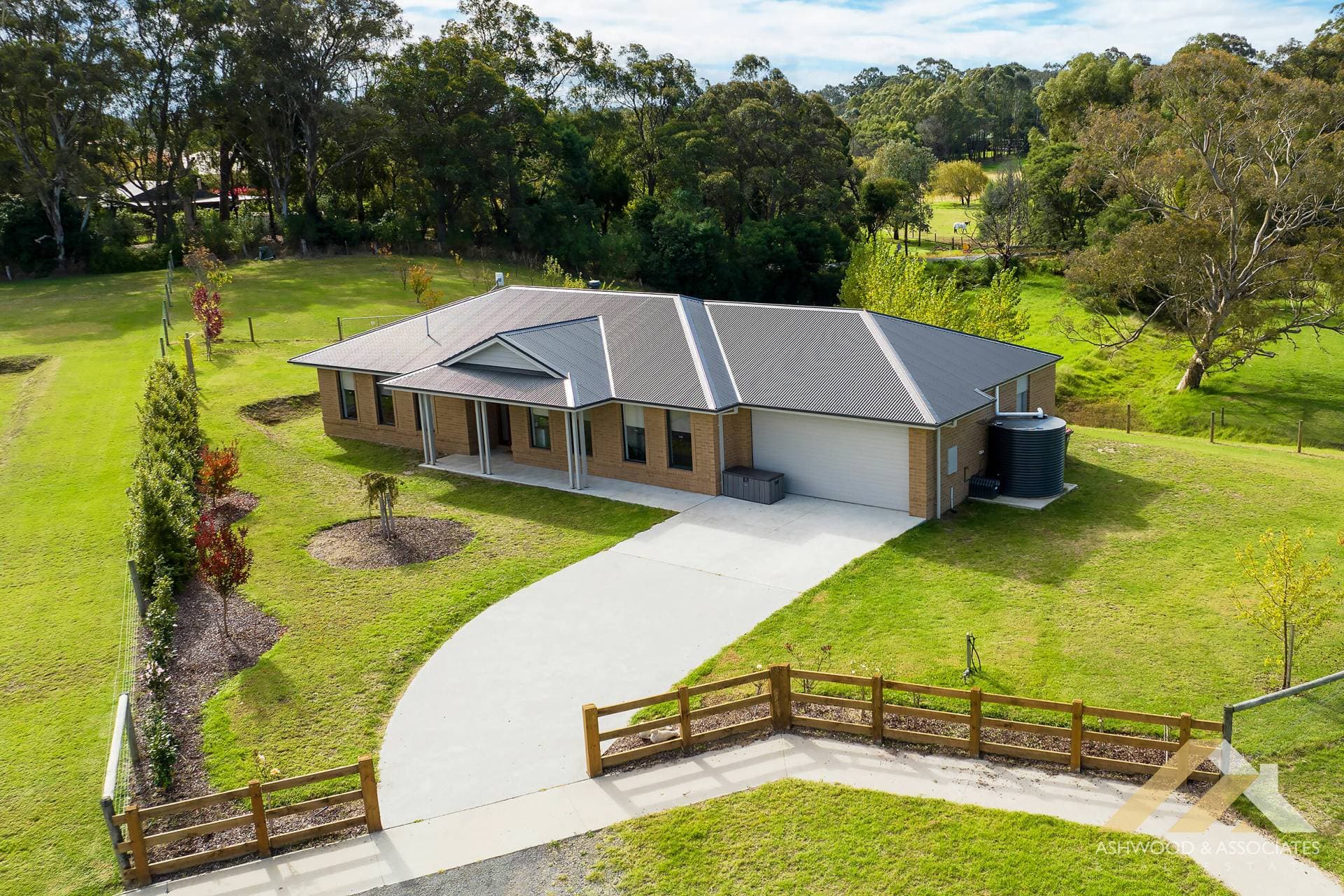 11 Shearers Cl, Nicholson VIC 3882, Nicholson - Image 1
