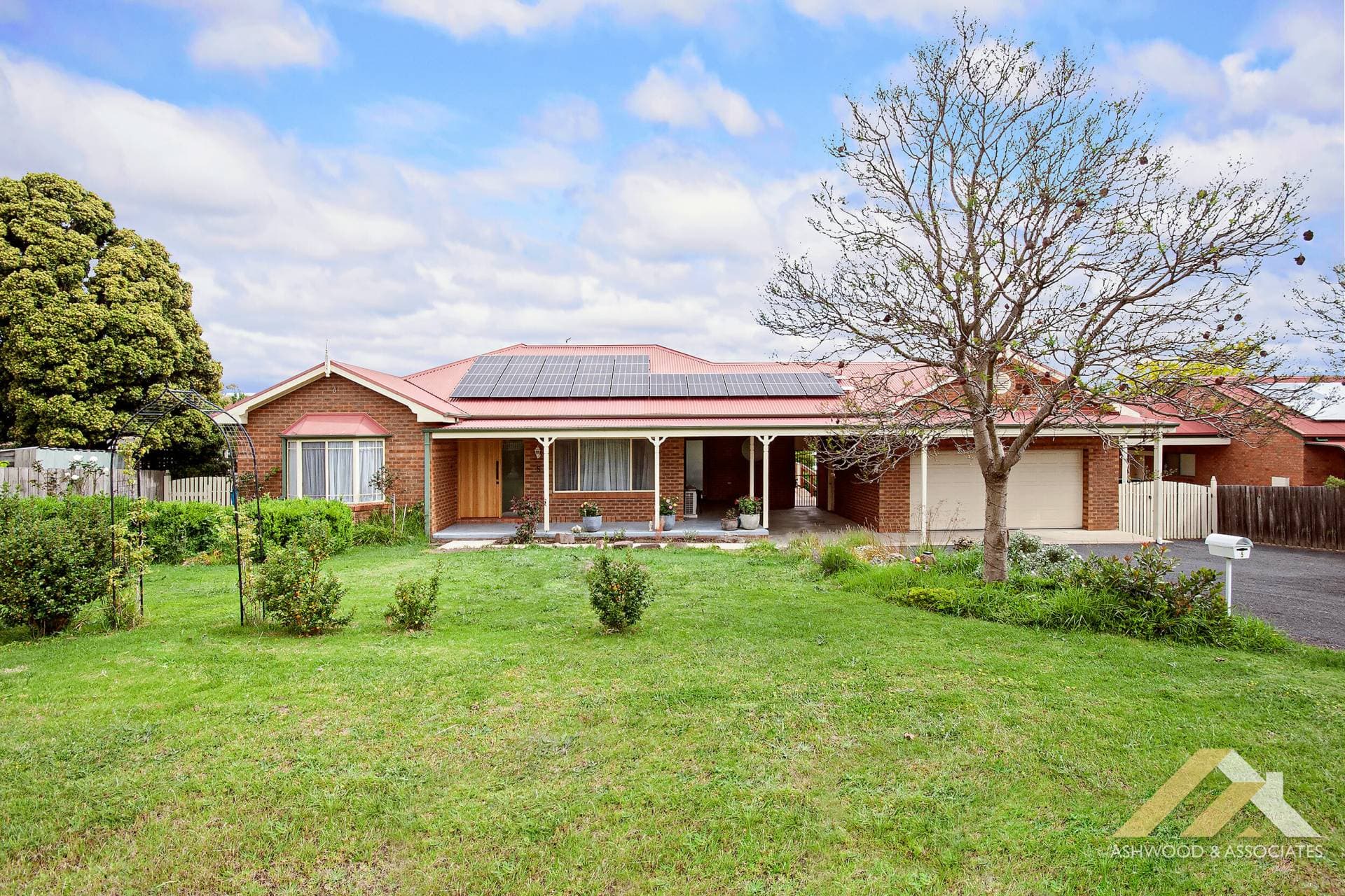 5 Nicole Ct, Wy Yung VIC 3875, Wy Yung - Image 1