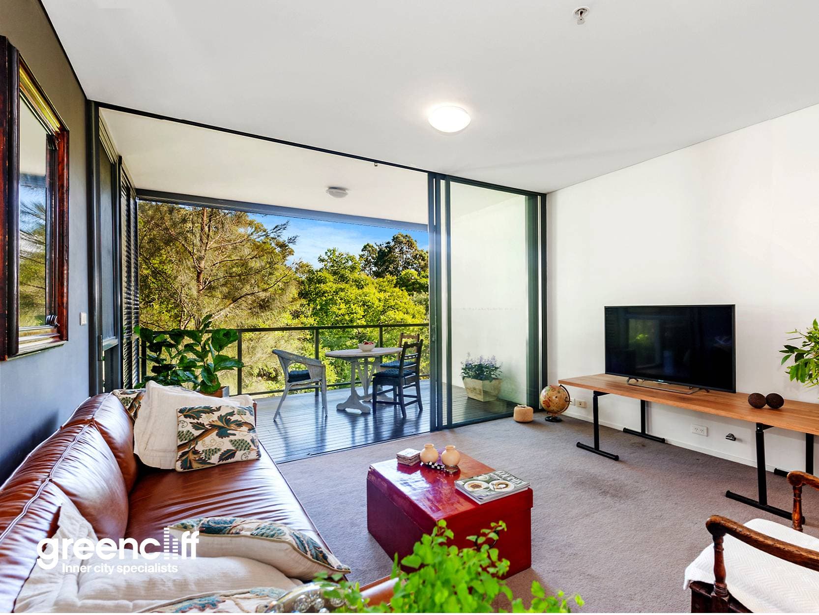 208, 7 Sterling Cct, Camperdown - Thumbnail 2