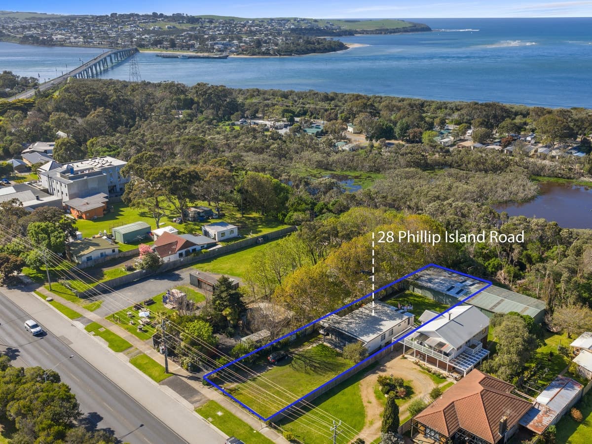 28 Phillip Island Road, Newhaven, Newhaven - Image 1