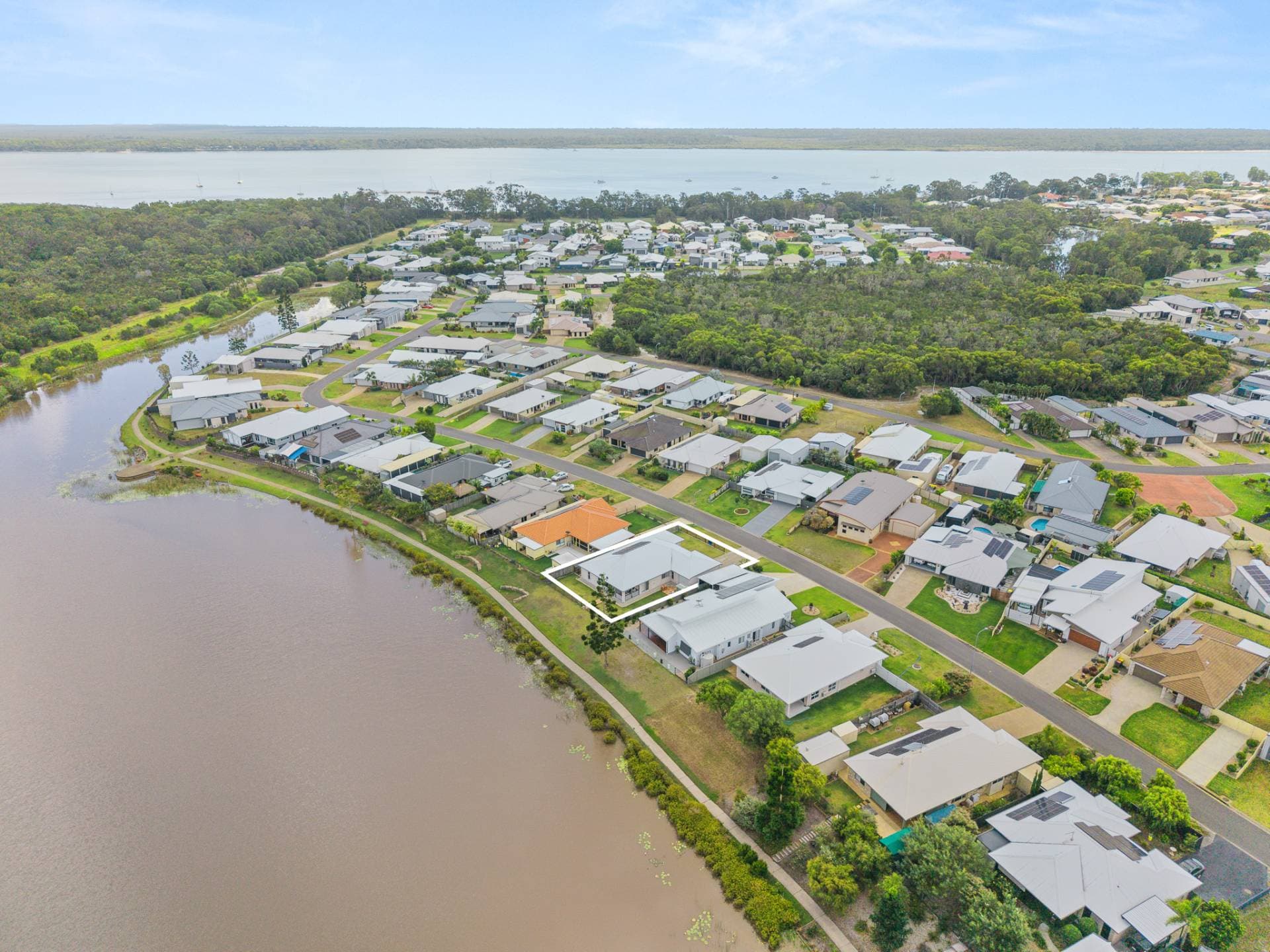 14 Honey Myrtle Close, Burrum Heads QLD 4659, Burrum Heads - Thumbnail 3