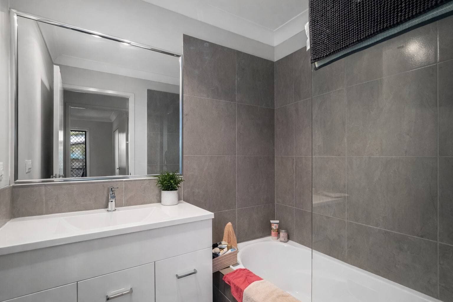 4 Sterling Road, Morayfield QLD 4506, Morayfield - Thumbnail 7