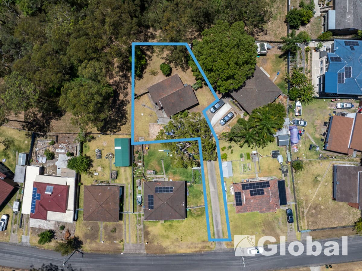 8 Willai Street, Bolton Point, Bolton Point - Image 1
