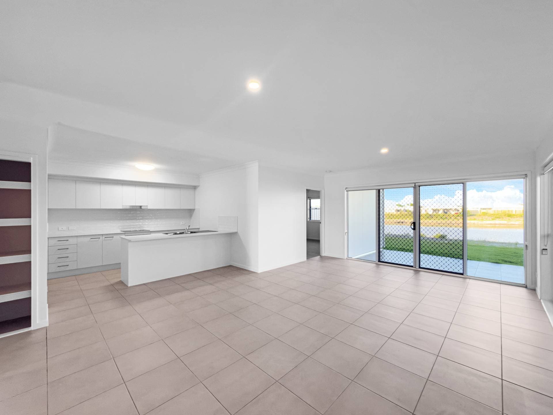 Unit 2, 24 Windward Way, Burrum Heads QLD 4659, Burrum Heads - Thumbnail 4