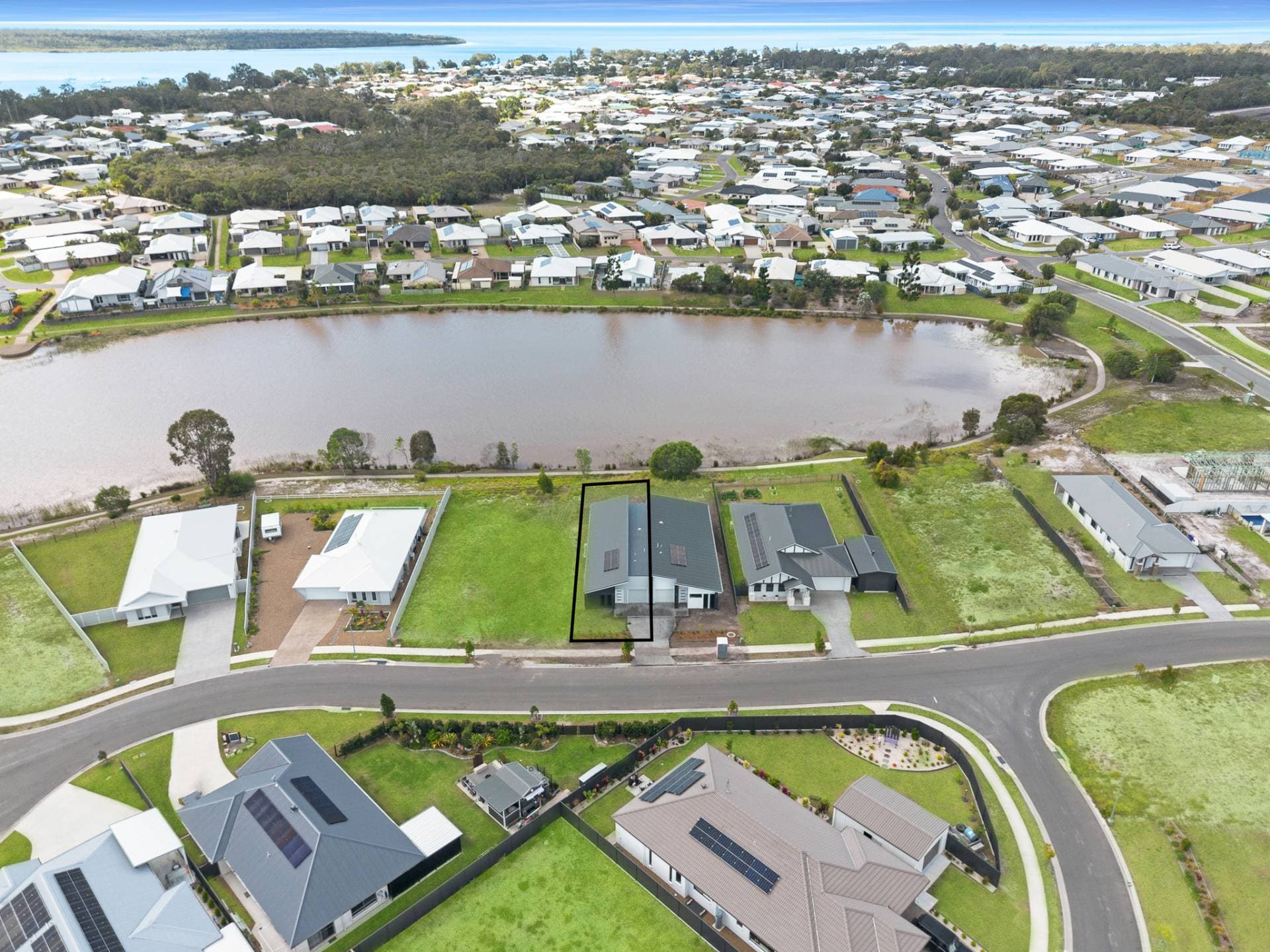 9B Fathom Ct, Burrum Heads QLD 4659, Burrum Heads - Thumbnail 2