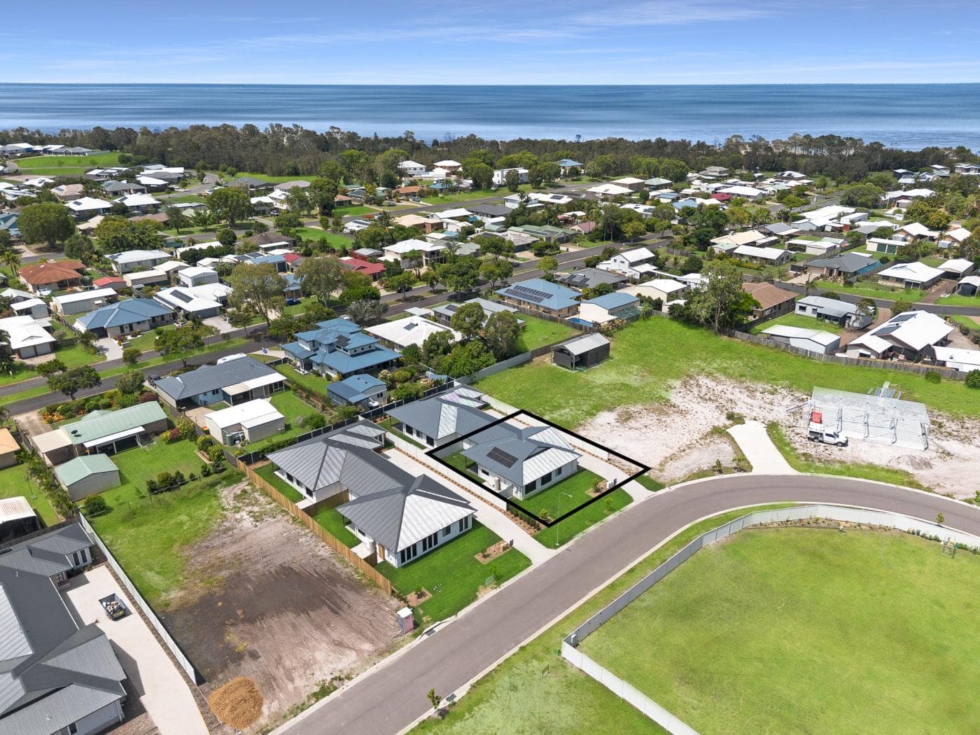 Unit 1, 17 Mustang Way, Burrum Heads QLD 4659, Burrum Heads - Image 1