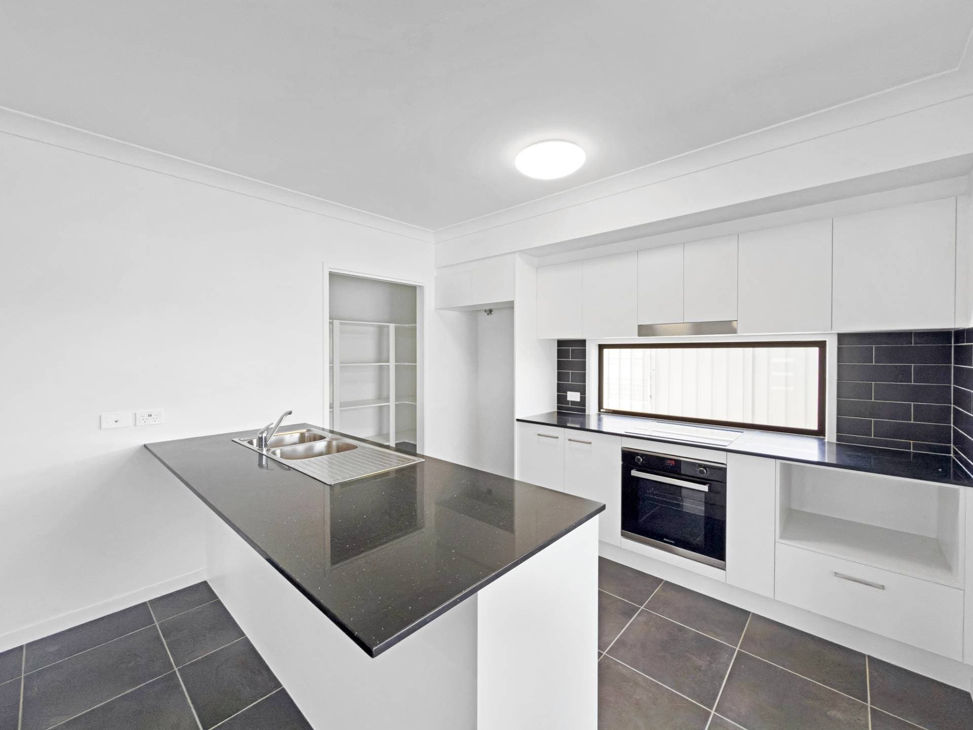 Unit 1, 17 Mustang Way, Burrum Heads QLD 4659, Burrum Heads - Thumbnail 6