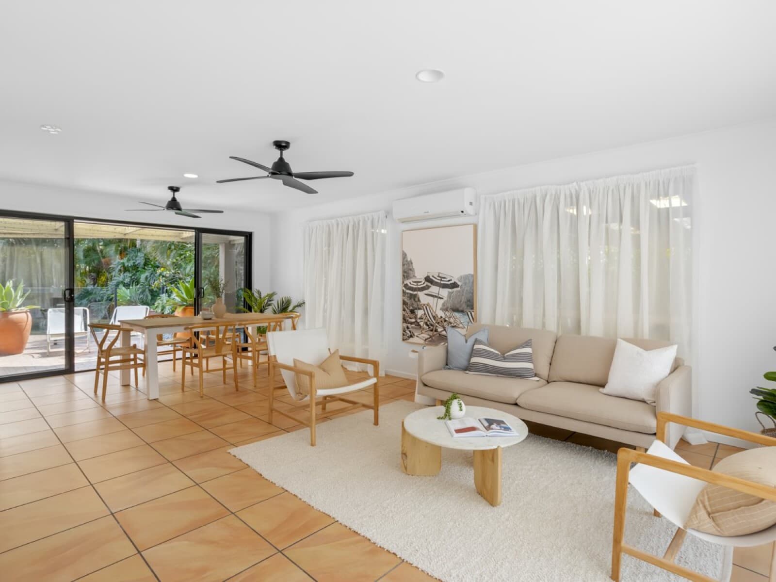 52 Camberwell Circuit Robina QLD 4226, Robina - Thumbnail 2