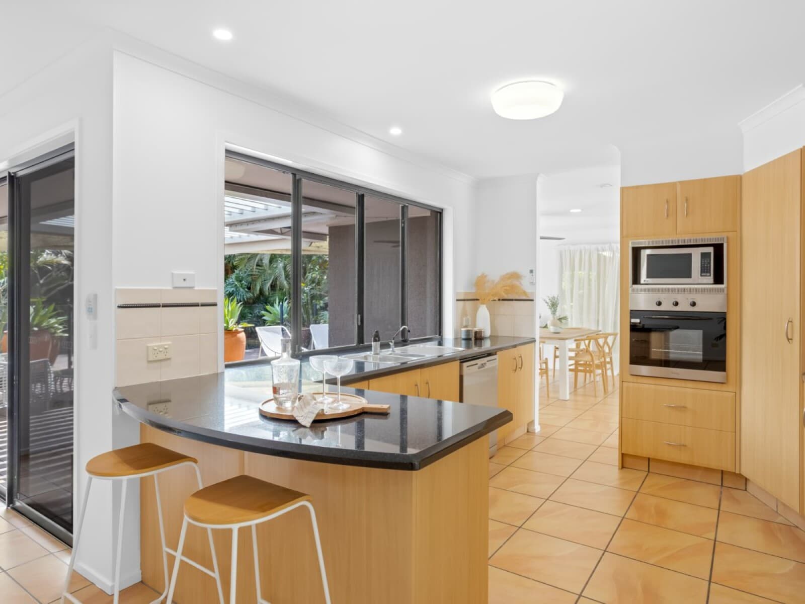52 Camberwell Circuit Robina QLD 4226, Robina - Thumbnail 3