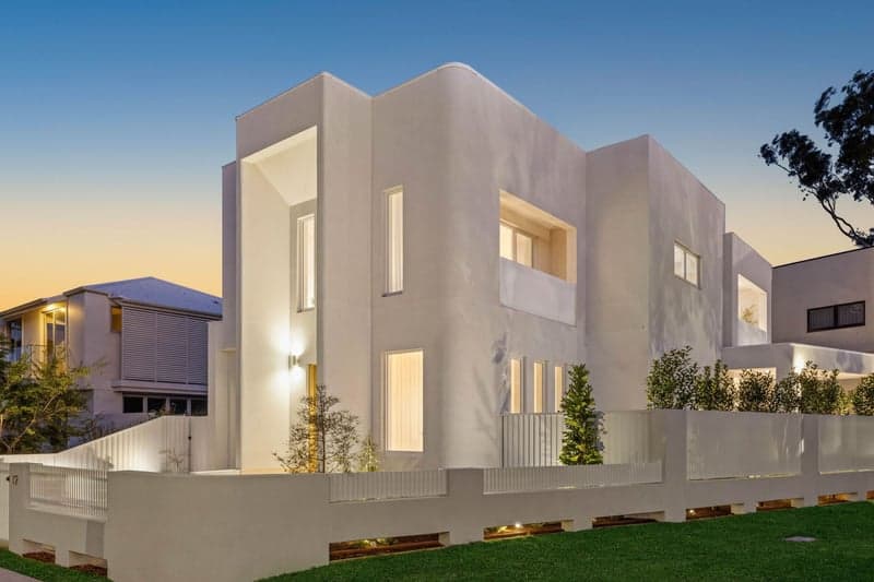 12 Fontainebleau Street, Sans Souci, Sans Souci - Image 1