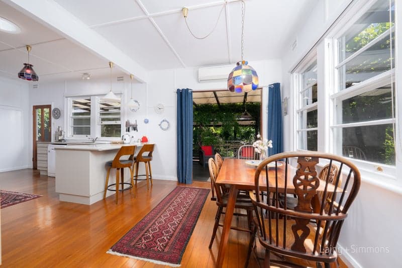 32																										Pitcairn Avenue
														
								Lethbridge Park, NSW 2770, Armidale - Thumbnail 5