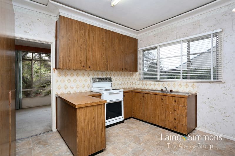 16 Robina Street, Blacktown, Thornleigh - Thumbnail 5