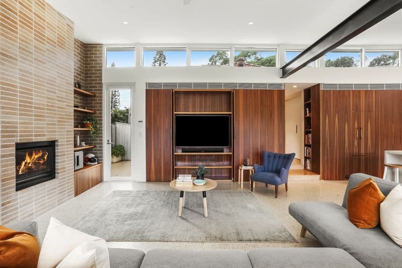 13 Harcourt Parade, Rosebery, Carnes Hill - Thumbnail 4