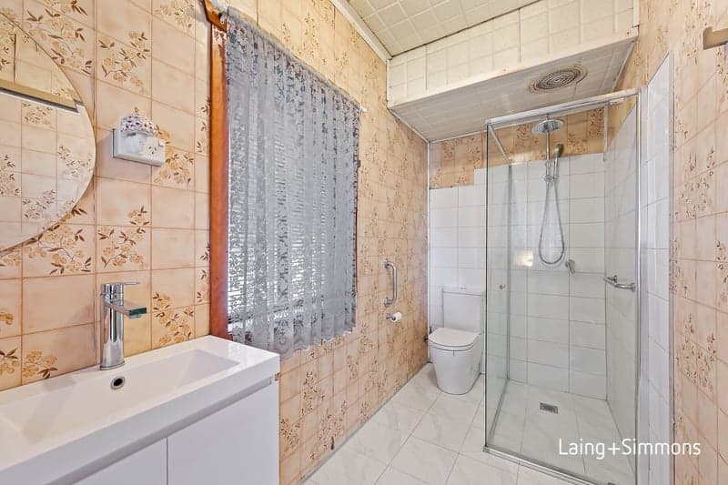 1																										Bindaree Street
														
								Hebersham, NSW 2770, Granville - Thumbnail 8
