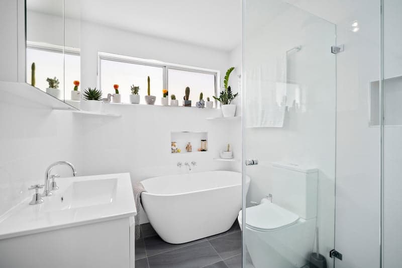 32																										Pitcairn Avenue
														
								Lethbridge Park, NSW 2770, Miranda - Thumbnail 6