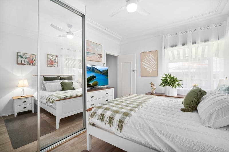 32																										Pitcairn Avenue
														
								Lethbridge Park, NSW 2770, Miranda - Thumbnail 8