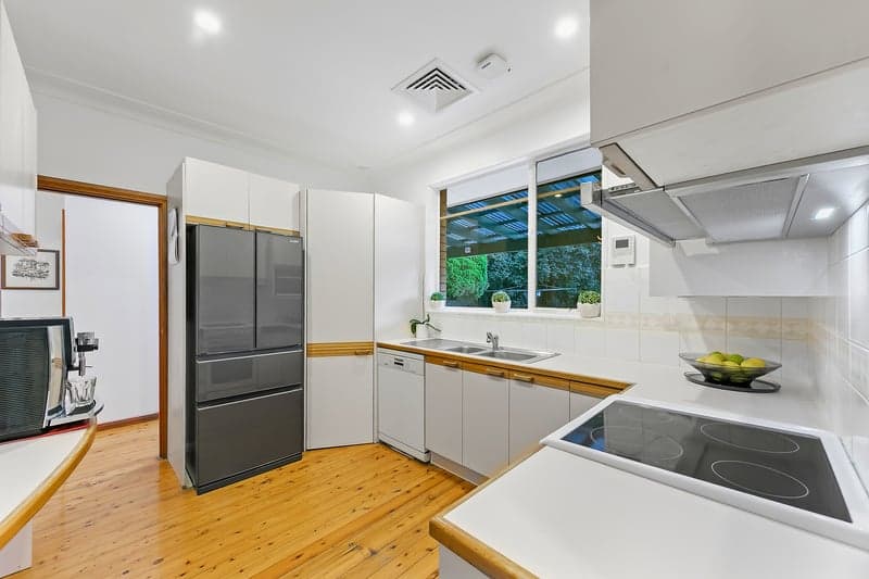 32																										Pitcairn Avenue
														
								Lethbridge Park, NSW 2770, Pennant Hills - Thumbnail 2