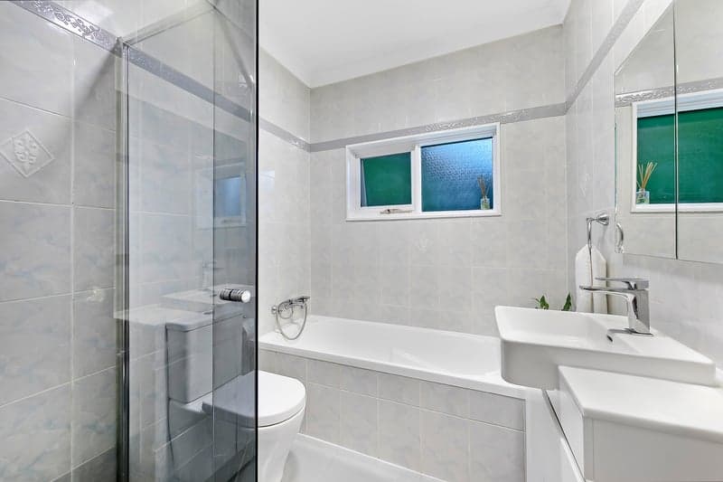 32																										Pitcairn Avenue
														
								Lethbridge Park, NSW 2770, Pennant Hills - Thumbnail 8