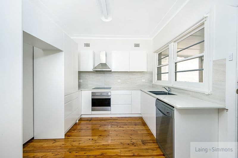 8 Marsden Street, Shortland, North Strathfield - Thumbnail 2
