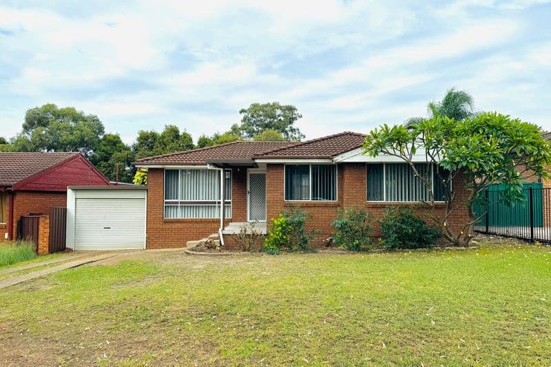13 Glenn Street, Dean Park, Armidale - Image 1