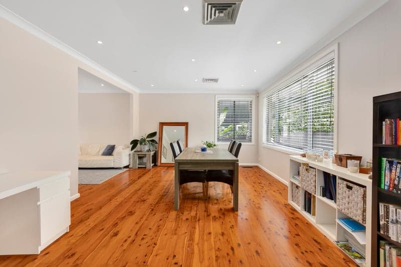32																										Pitcairn Avenue
														
								Lethbridge Park, NSW 2770, Frenchs Forest - Thumbnail 5