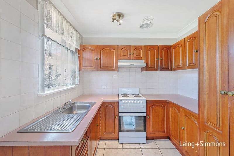 32																										Pitcairn Avenue
														
								Lethbridge Park, NSW 2770, Lethbridge Park - Thumbnail 3
