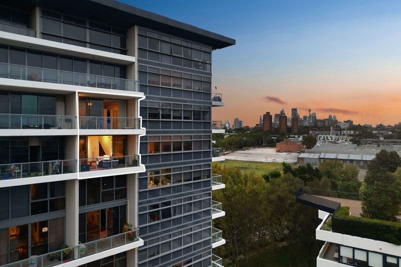 56/830 Bourke Street, Waterloo, Jannali - Image 1