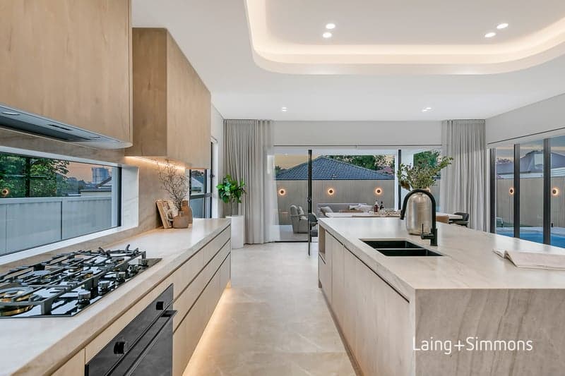 28 Highland Street, Guildford, Guildford - Thumbnail 8
