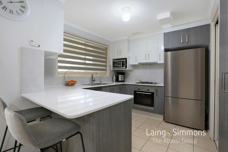 9/2 Bayton Street, Oxley Park, Armidale - Thumbnail 3