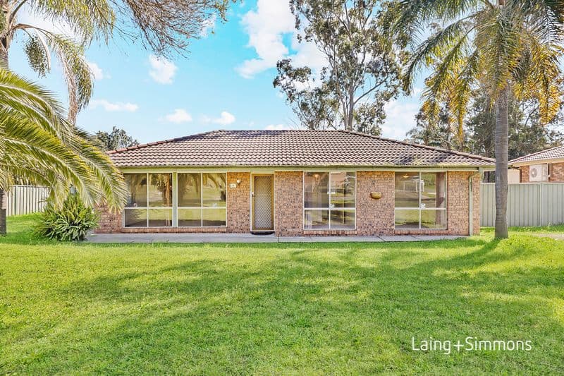 1 Roche Grove, Shalvey, Shalvey - Image 1