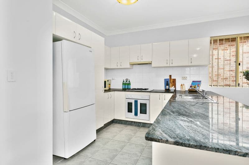 6/227-231 President Avenue, Miranda, Prestons - Thumbnail 4