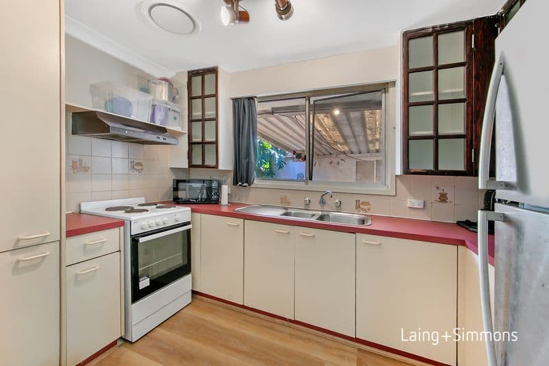 2 Roche Grove, Shalvey, North Narrabeen - Thumbnail 5