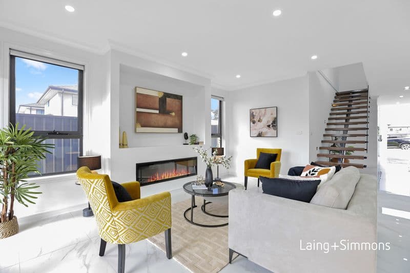 4/31 Third Avenue, Blacktown, Box Hill - Thumbnail 2
