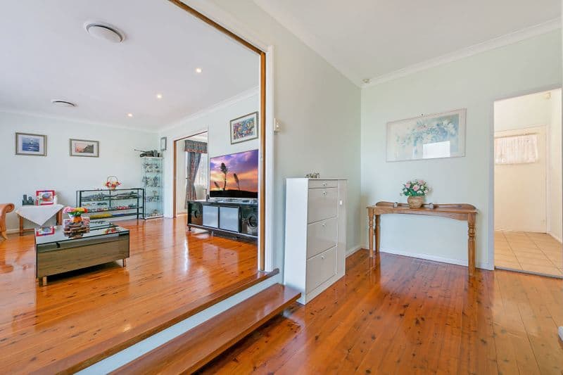 23 Rondelay Drive, Castle Hill, Berambing - Thumbnail 2