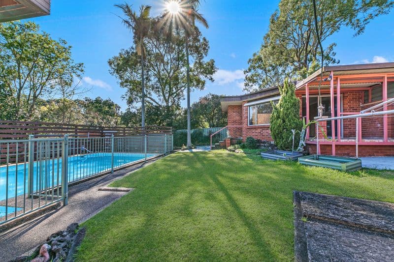 23 Rondelay Drive, Castle Hill, Berambing - Thumbnail 4